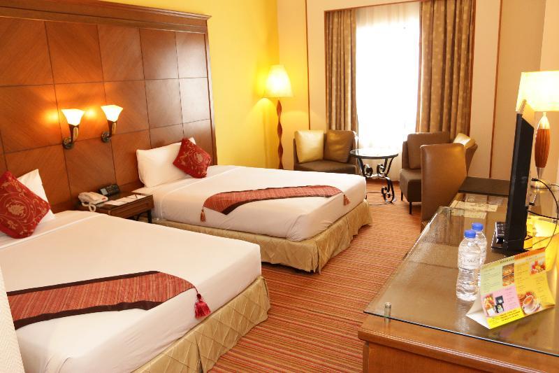 Holiday Villa City Center Alor Setar Buitenkant foto